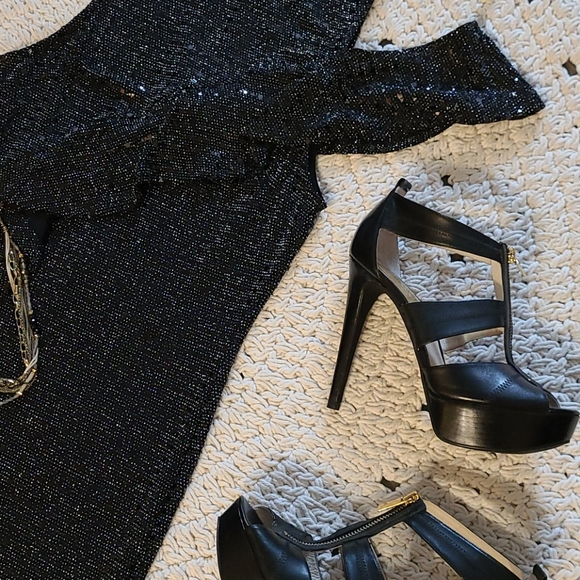 NWOT COCKTAIL DRESS BLACK AND SILVER SHIMMER R - Picture 14 of 16